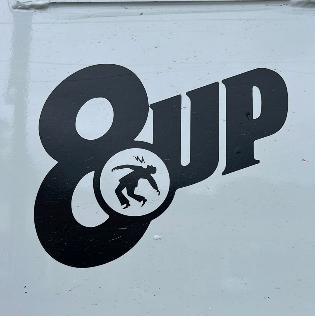 8Up